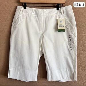 Cutter & Buck White Bermuda Shorts Tailored Fit Size 12 NWT